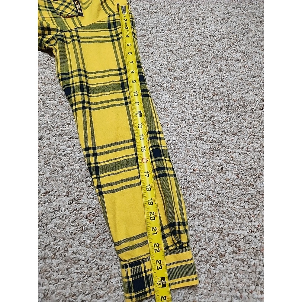 Columbia Michigan Wolverines Flare Gun Cotton Flannel Shirt size Men's‎ Medium - Picture 9 of 15